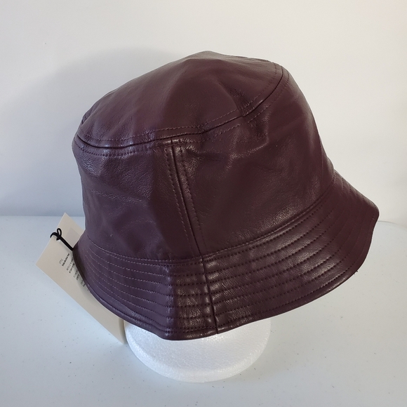 Stand Studio Vida Faux Leather Bucket Hat Burgundy Size Small  NEW Streetwear main image 10